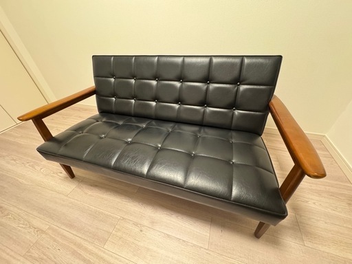 カリモク60 Kチェア 2シーター スタンダードブラック