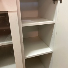 食器棚の画像
