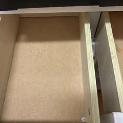 食器棚の画像