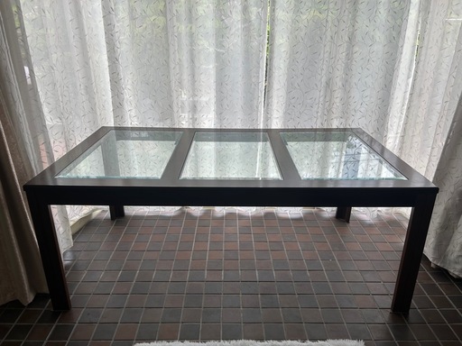 カリモク ドマーニ ガラスダイニングテーブル