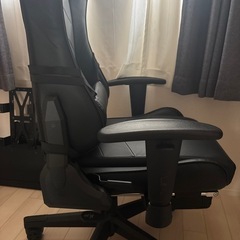ゲーミングチェアの画像
