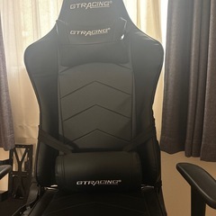 ゲーミングチェアの画像