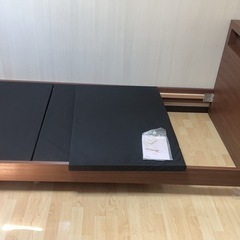 シングル　ベッドフレーム　ヘンリック