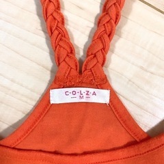 H&M ハニーズ 編み込み肩紐オレンジキャミソール スリット入り白黒ロングスカートの画像