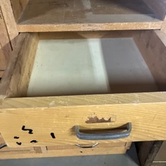 引き出し付き棚②の画像