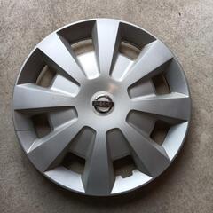 日産タイヤホイールキャップ４個の画像