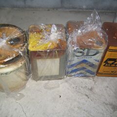 0円！無料！　一斗缶やペール缶に入った塗料など　トモノールS 9...