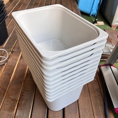 トロファスト　グレー