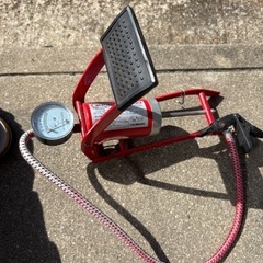 自転車　空気入れ　