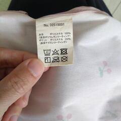 食事用エプロン3つ　中古の画像