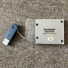 4ポート USBハブの画像