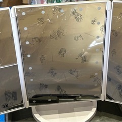 LED付き3面鏡の画像
