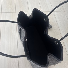 ショルダーバッグの画像