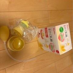 搾乳機と母乳パッド