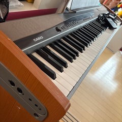 CASIO電子ピアノ　Privia px-100の画像