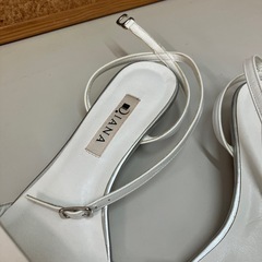美品　DIANA ペタンコサンダル 22.5の画像