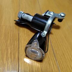 ダイナモ　発電機　ライト　自転車　LED 取付金具付き　稼働確認