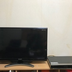 シャープAQUOSテレビ Blu-rayレコーダーセット
の画像
