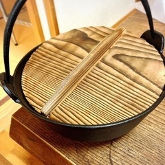 未使用の南部鉄器のお鍋