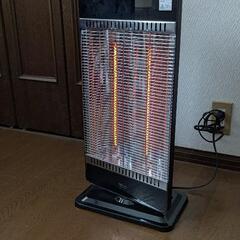 電気ストーブ　首振り機能付き　リモコン付きの画像