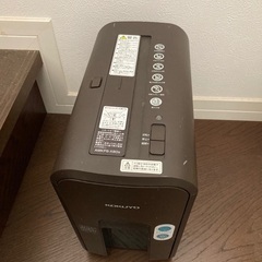 コクヨ 超静音 デスクサイド　マルチシュレッダー 　ブラウン A...