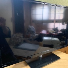 東芝 レグザ
2013年式32インチ液晶カラーテレビの画像
