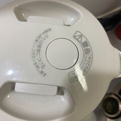 電気ケトルの画像