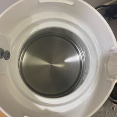 電気ケトルの画像