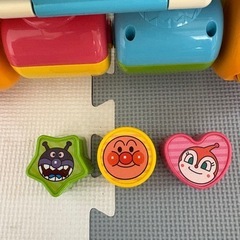 アンパンマン よくばりすくすくウォーカーの画像