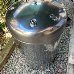 半切りステンレスタンク