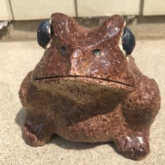 手作りカエル置物