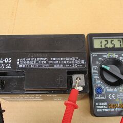 カブ用バッテリー、ユアサ製、短期使用の画像