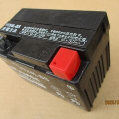 カブ用バッテリー、ユアサ製、短期使用の画像