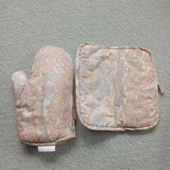 【未使用品】鍋つかみ　鍋敷きセットの画像