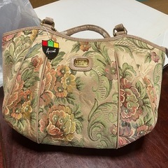 (中古)Accent バック