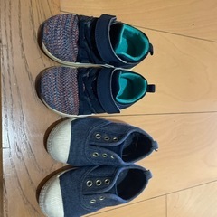 子供スニーカー