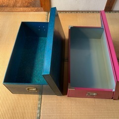 収納ボックス