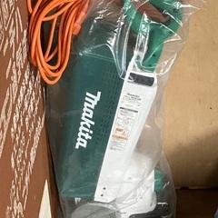 マキタ電動芝刈り機中古品