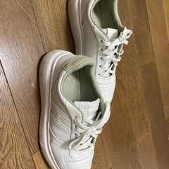 スニーカーの画像