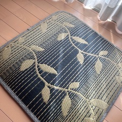 未使用品　座布団まとめて７枚の画像