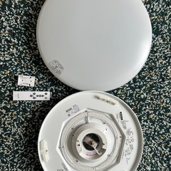【美品 LEDシーリングライト大】