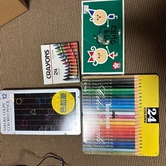 色鉛筆　クレヨン　セットの画像