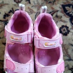 子供用サンダル