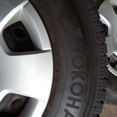 スタッドレス　4本　ハイエース　iceGUARD　195/80R15 107/105　LTの画像