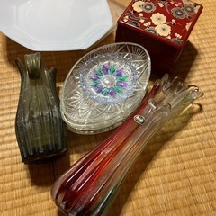 食器、花器、重箱、色々差し上げますの画像