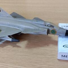 プラモデル　スウェーデン空軍　プラモデル　戦闘機　サーブ AJ　37 ビゲン　プラモデルの画像