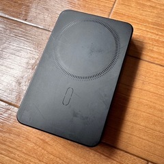 esr ワイヤレス充電 モバイルバッテリーの画像