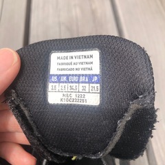 ミズノ　スニーカー　21.5cmの画像