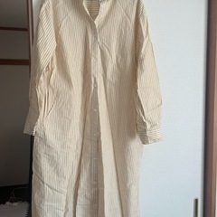 無印良品シャツワンピースの画像