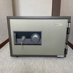 金庫